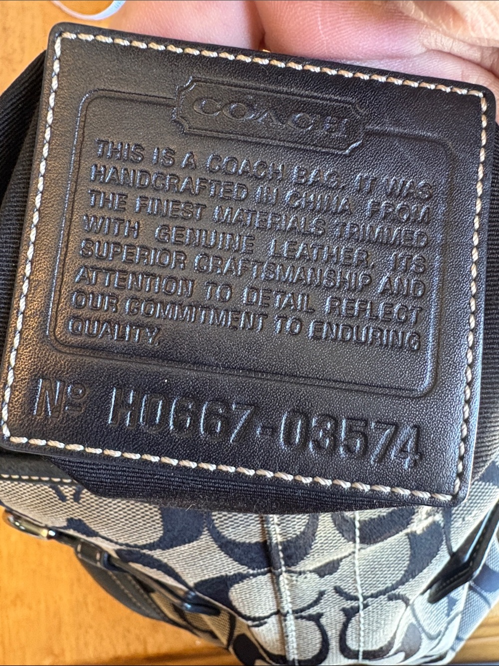 Coach 2006 Soho convertible crossbody - Picture 2 of 7